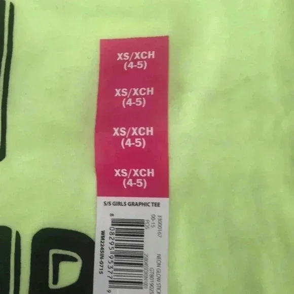 🆕Girl #Selfie Neon Tee XS🆕 - Picture 3 of 3